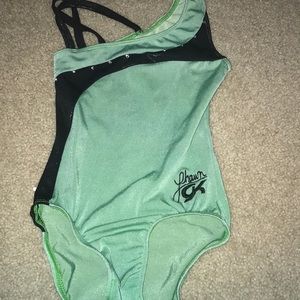 Gymnastics leotard